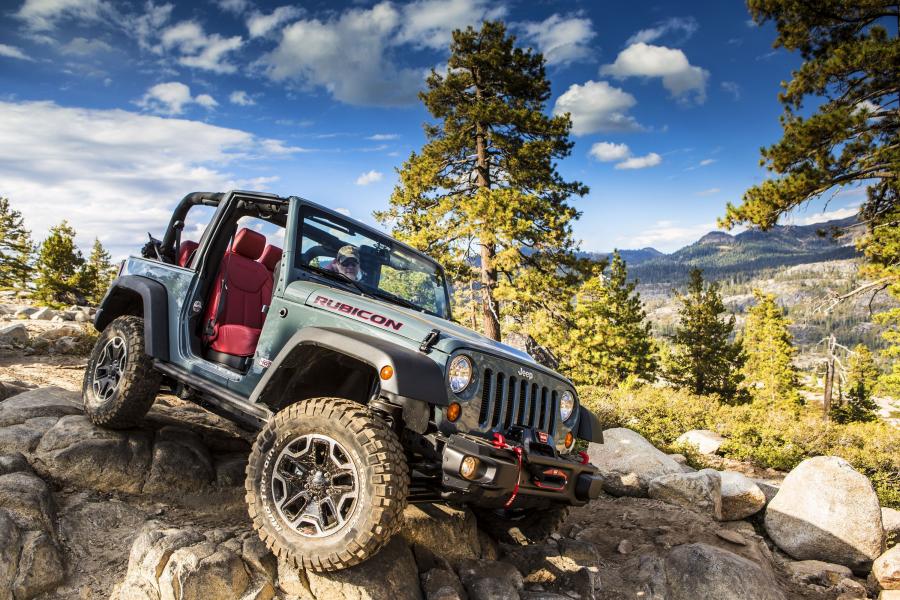 Jeep Wrangler Rubicon 10th Anniversary Edition 2013 года  (EU) (фото 21 из 54)